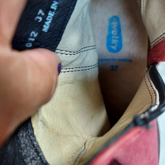 Wolky Alpine Red Distressed Leather Double Zip Square Toe Ankle Boots - Picture 2 of 14